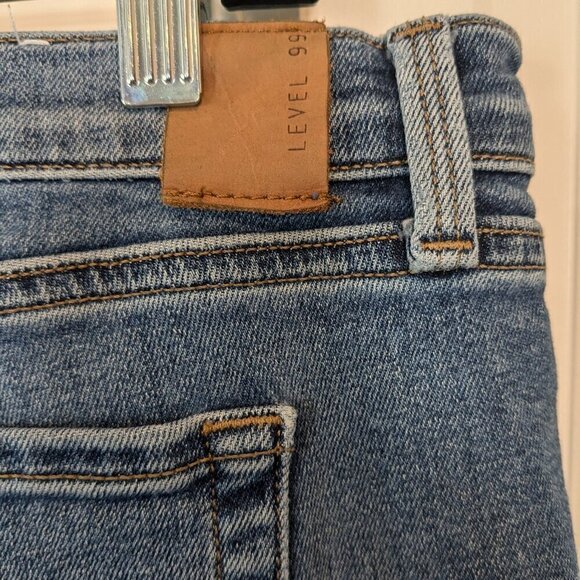 Level 99 Jeans Women's 34 Blue High Rise Skinny Crop Ankle Denim Nostalgic Wash - Picture 8 of 16